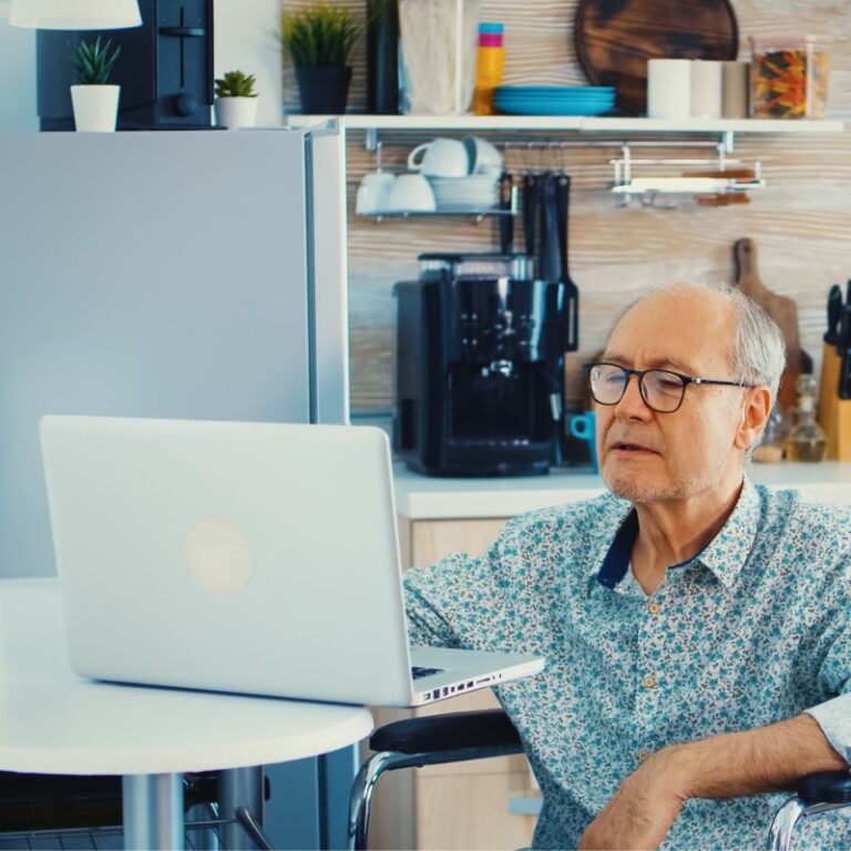 praca dla rencisty z domu